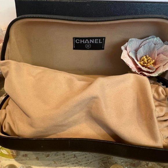 CHANEL Designer Sunglasses - Picture 11 of 13